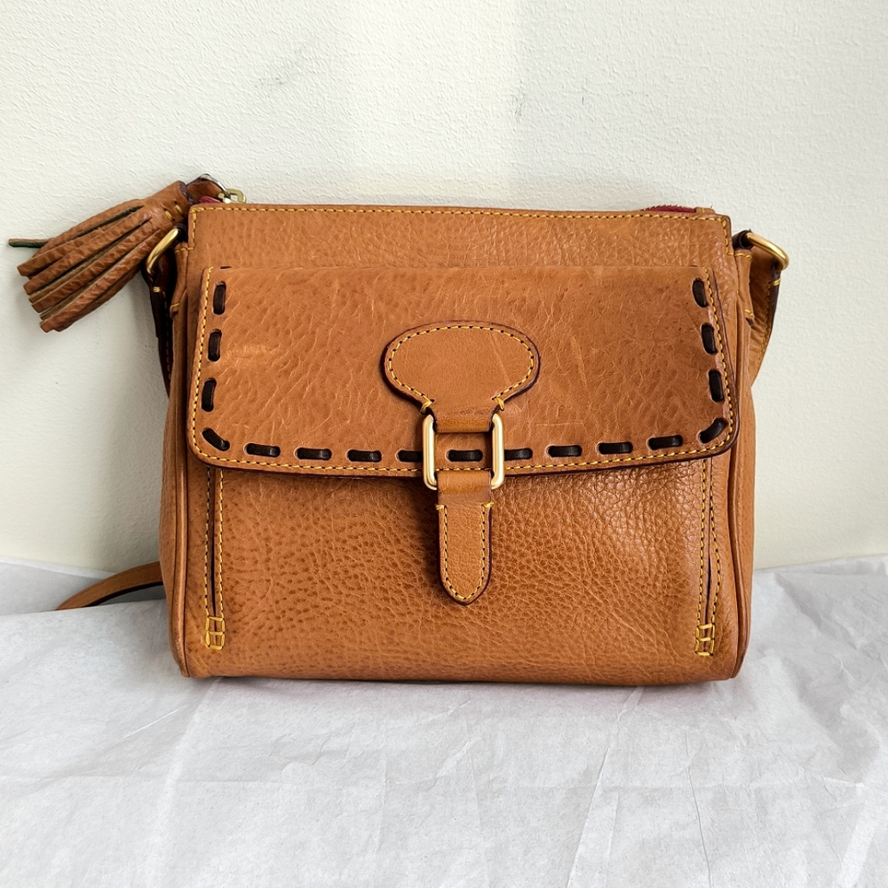 Dooney & Bourke Florentine patch pocket leather crossbody